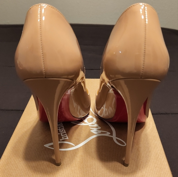 NUDE Christian Louboutin Pumps - Picture 7 of 9